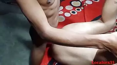 Horny Desi housewife spreads legs to enjoy XXX sex with her man