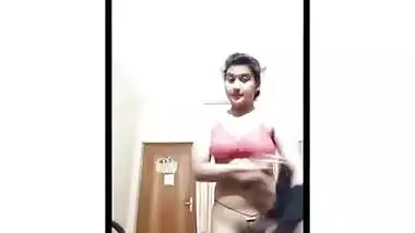 Most guys think it would be great to have sex with such XXX Desi slut