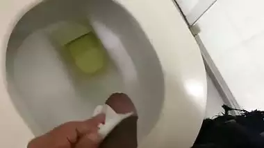 - MORENA RABUDA , PARECE UMA ÍNDIA SE PREPARANDO PRA DAR O SEU APERTADO QUE ESTÁ PRESTES A SER ARROMBADO ( COMPLETO NO RED)