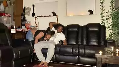 Movie night turned into hand job for stepson from bored stepmom