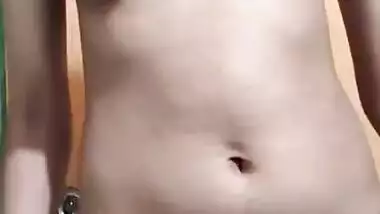 Indian Sexy Bhabhi Showing Her Body To Her Boss To Select For The Job