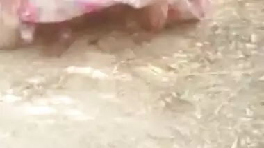 Indian man films sex movie of mom exposing pussy and pissing outdoors