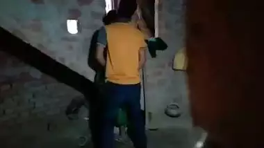 Lustful bhabhi and devar have outdoor XXX sex for amateur MMS video