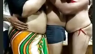 Horny Birds 4some Play on Stripchat Live Show Hot ASS