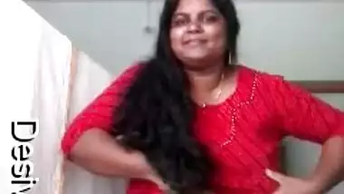 Sexy Mallu Bhabhi Showing Her Big Boobs and Pussy To Lover Part 4