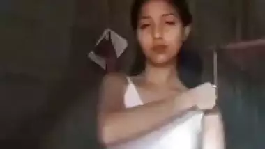 Newly married wife records desi sex MMS for her husband