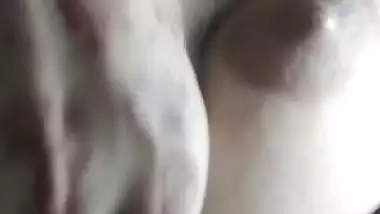 Beautiful naked big boobs showing hot girlfriend