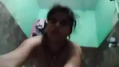 Indian housewife with small XXX tits undresses being ready to take shower