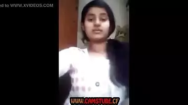 ( www.camstube.cf ) - Cute Indian girls shows her boobs at webcam - www.camstube.cf