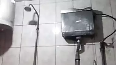 Local bhabhi selfie in the bathroom