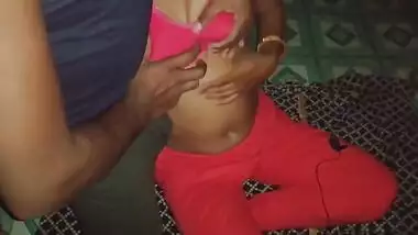Riya Bhabi Aaj Aapna Husband Ko Gar Aur Boobs Chusaya Fir Chudai Kiya