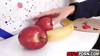 Smoking hot MILF artist India Summer loves doing nude fuck painting session with her favorite model Johnny Castle.