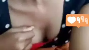 Virgin dehati village girl nude show on camera