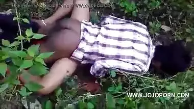 Local Karnataka Village Sex Video With Randi Recorded In Jungle
