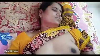 Desi aunty nice pussy fucking