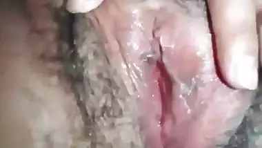 Chubby desi with fleshy pussy hole video