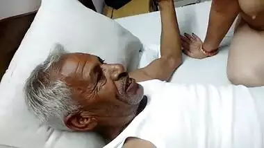 Desi couple of old perverts are busy making MMS vid of their XXX sex