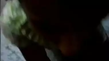 Getting sucked by delhi girl