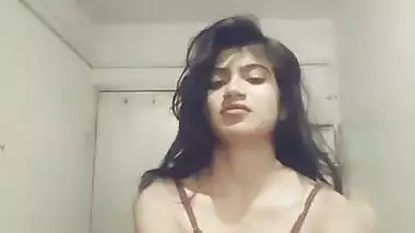 Hot look teen