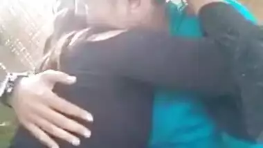 Desi wife kisses and hugs her husband in MMS video for XXX audience