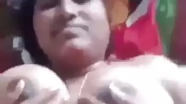 Busty milf shivers when she takes a big dick in desi xxx MMS