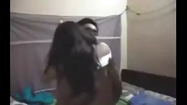 Indian porn tube of sexy figure hostel girl fucked by senior student