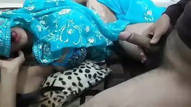 Desi chick can seduce anyone into oral sex and even XXX chudai friend